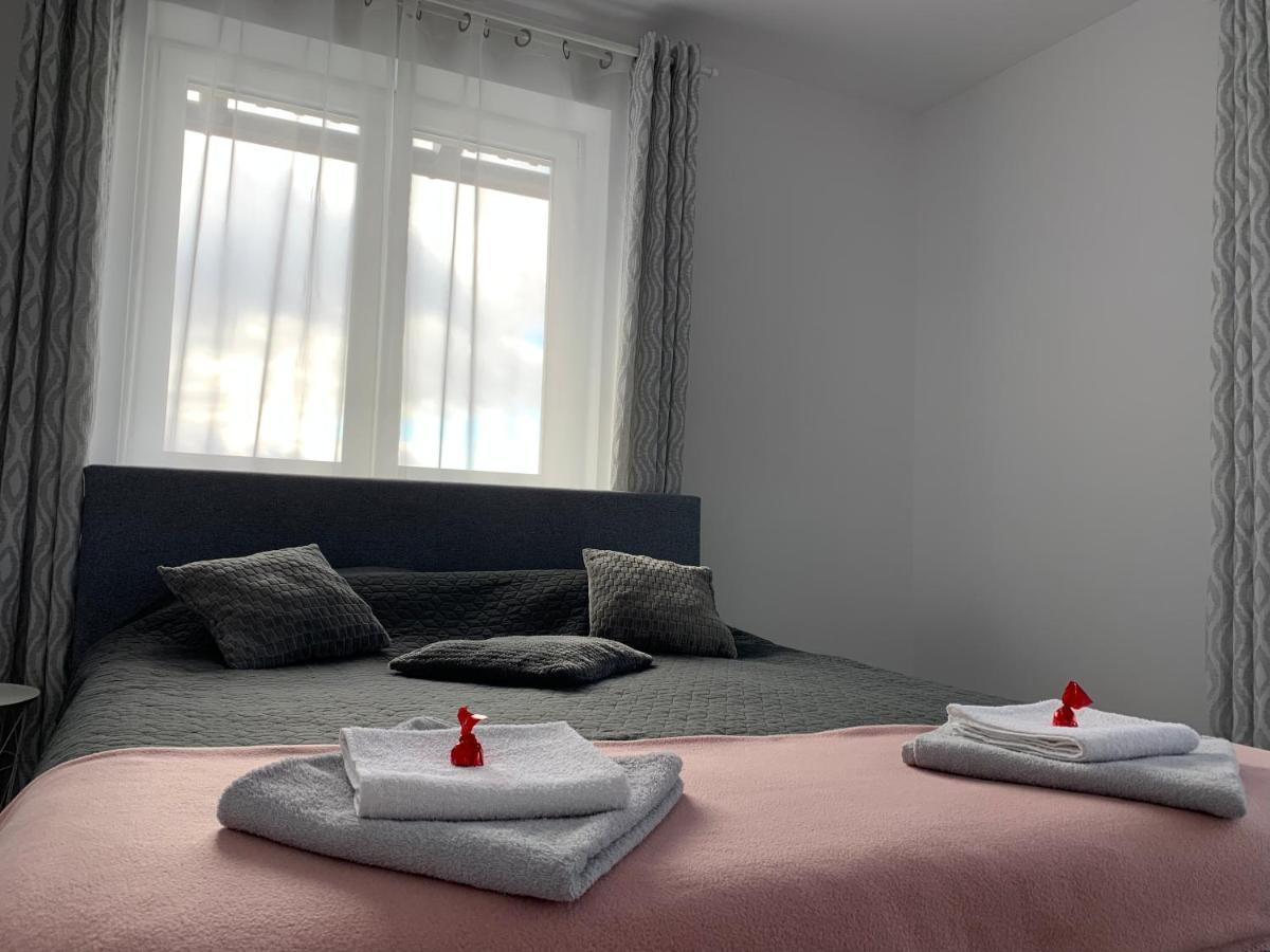 Вилла Viktoria House Одорхею-Секуйеск Экстерьер фото